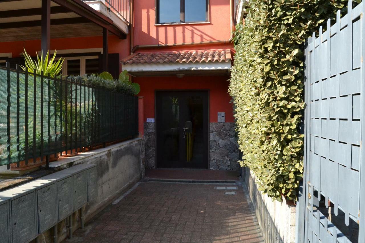 Villa Relax House Giardini-Naxos Exterior foto